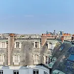 Grand Duplex - Arc De Triomphe