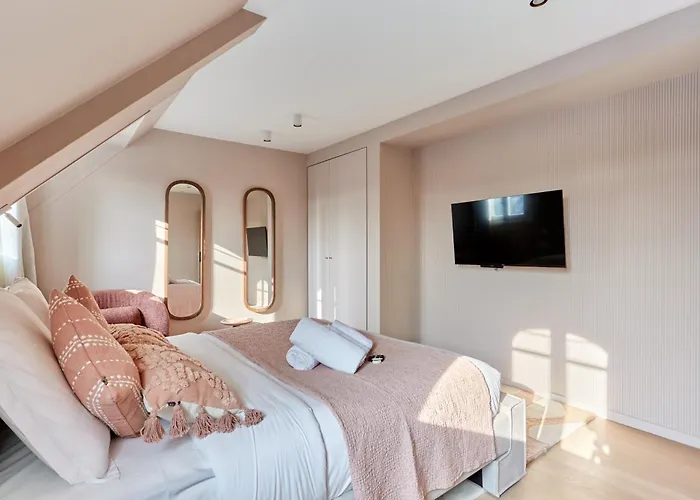 Grand Duplex - Arc De Triomphe Apartamento *