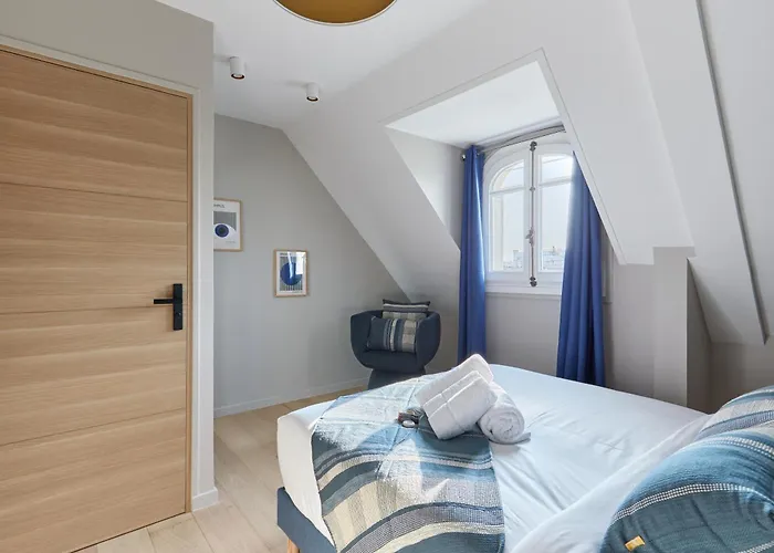 Grand Duplex - Arc De Triomphe