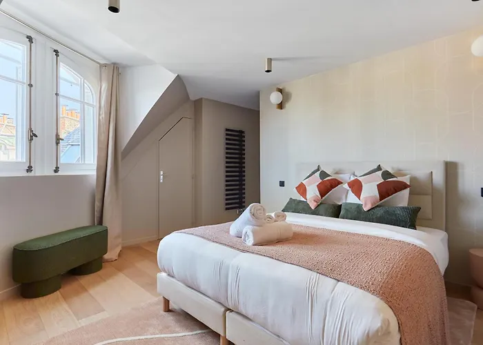 Grand Duplex - Arc De Triomphe *