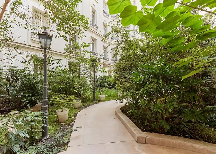 Grand Duplex - Arc De Triomphe * Paris