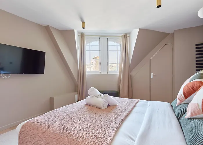 Apartmán Grand Duplex - Arc De Triomphe Paříž